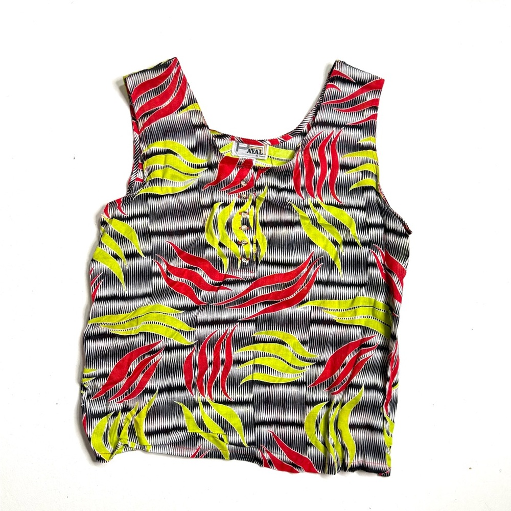 Payal Vintage Y2K Sleeveless Tank Top with Red and Yellow Pattern Size Large